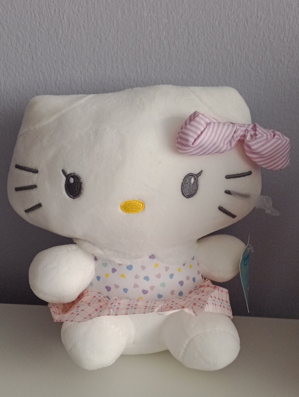 Hello Kitty Plush Toy - White with Pink Bow
